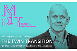 Das Menschen in digitaler Transformation-Logo vor hellblauem Hintergrund und mit einem Portrait von Morten Daehlen